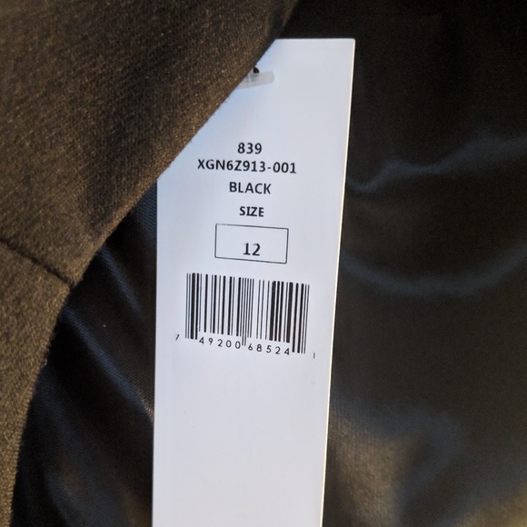 NWT BCBGenerarion cut out dress - Picture 8 of 8